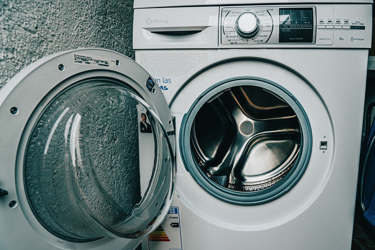 Jak zajistit pračku při stěhování?